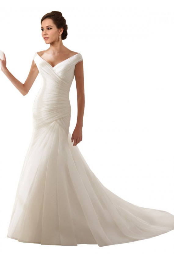 Blanc Fourreau Épaule Dénudée Tulle Robes de mariée à Bas Prix