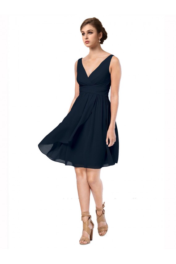 Bleu marine foncé Trapèze Col V Mousseline Courte Robes demoiselle d'honneur / Robes de cocktail à Bas Prix