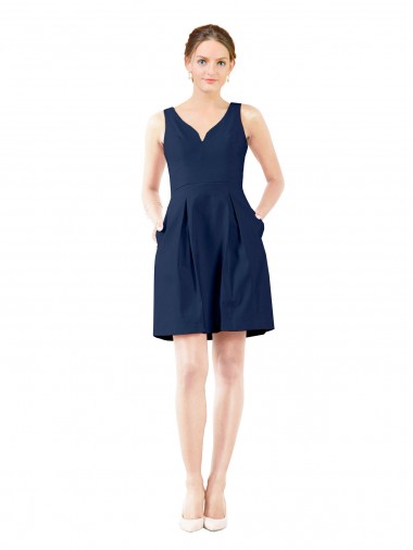Bleu marine foncé Trapèze Col V Satiné Courte Robes demoiselle d'honneur / Robes de cocktail à Bas Prix