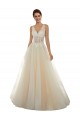 Ivoire & Champagne Trapèze Col V Tulle Dentelle Classique Robes de mariée à Bas Prix