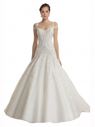 Ivoire Sirène Épaule Dénudée Balayage train Tulle Dentelle Robes de mariée à Bas Prix