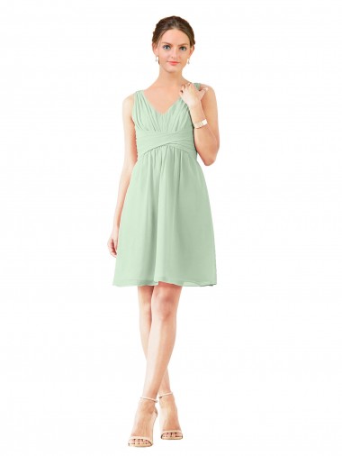 Vert Sauge Trapèze Col V Mousseline Courte Robes demoiselle d'honneur / Robes de cocktail à Bas Prix